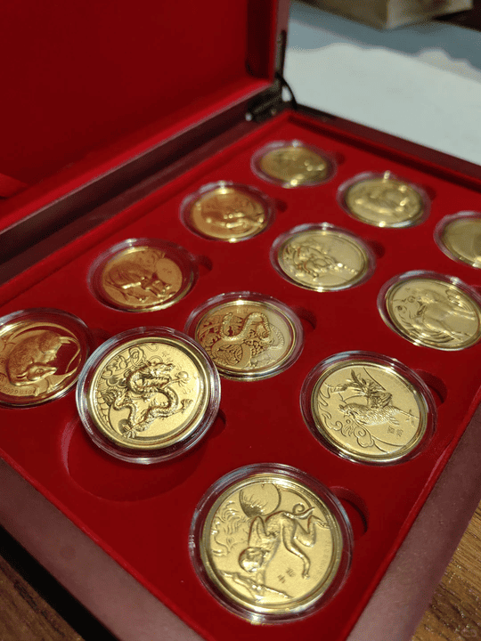 【古金鑒寶回收案例】完整十二生肖紀念金幣套裝變現記:專業鑑定與高價回收指南