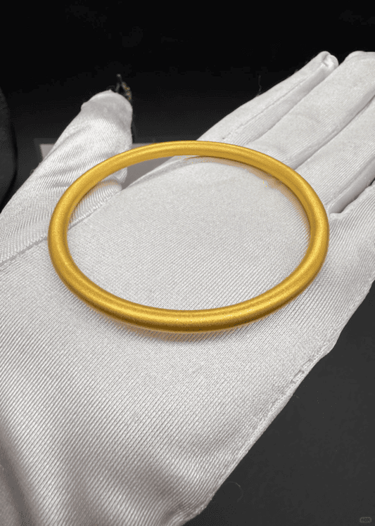 【古金鑒寶 回收案例】保險箱裡的沉睡財富：陳太太的古法黃金素圈手鐲變現記